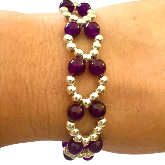 Purple Carnelian Chalcedony and Silver Seed Bead Bracelet with Adjuster - Picture 5 of 10